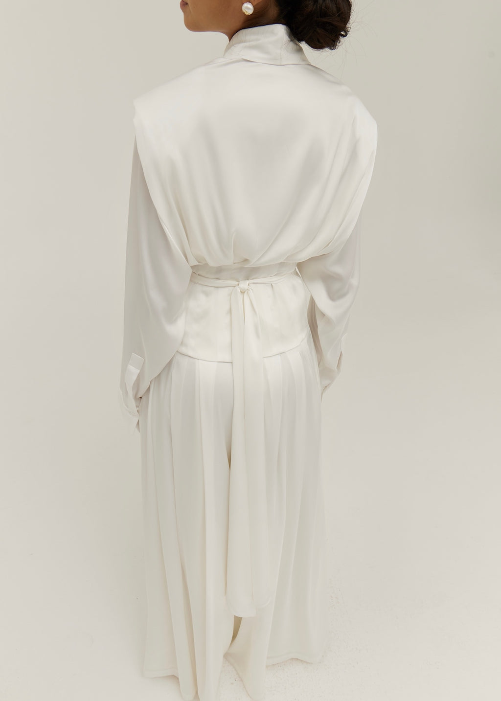 Gal Tie Waist Satin Cinch Jacket | Ivory Silk