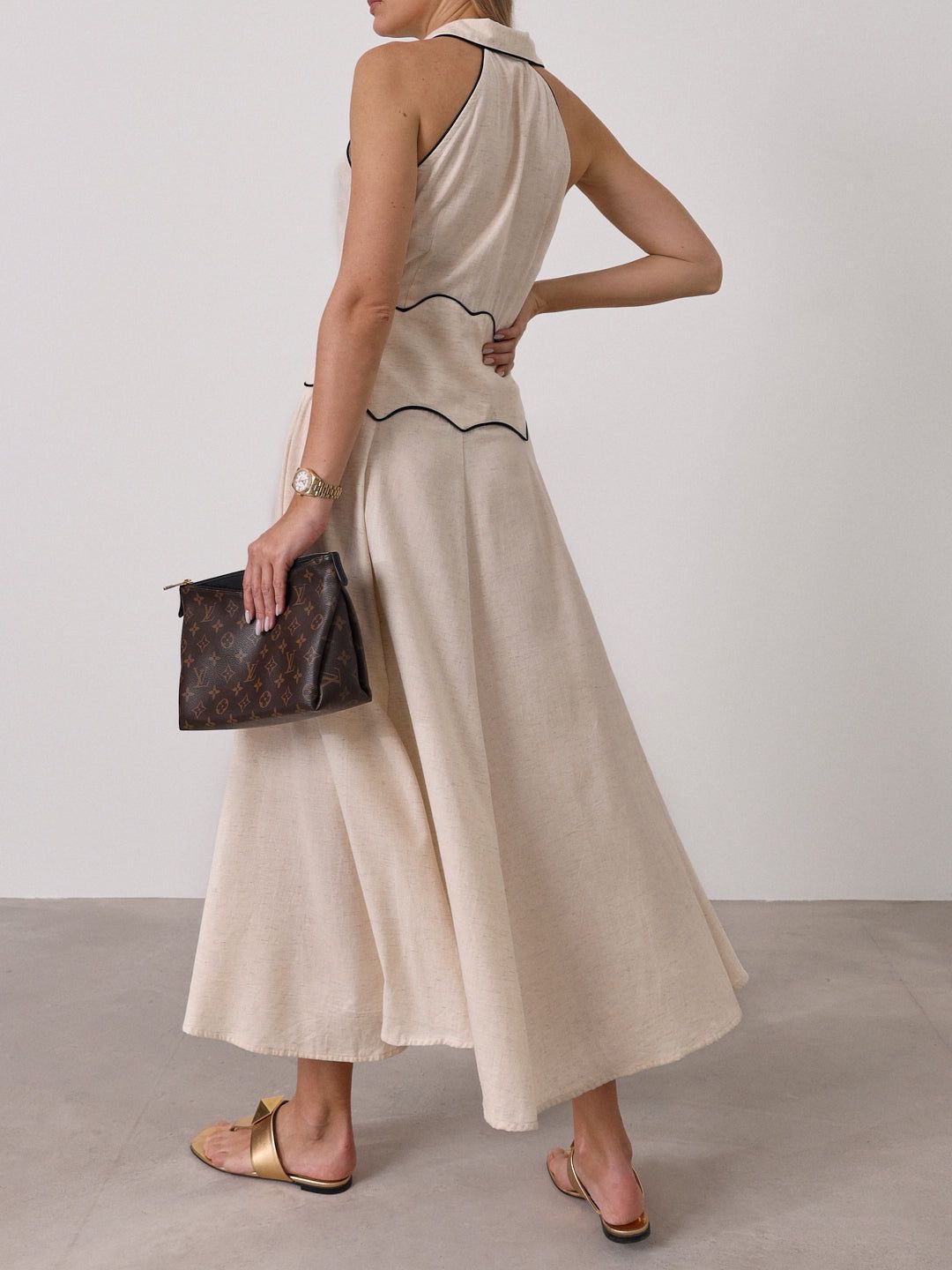 Kalila Contrast Icon Dress | Beige/Black