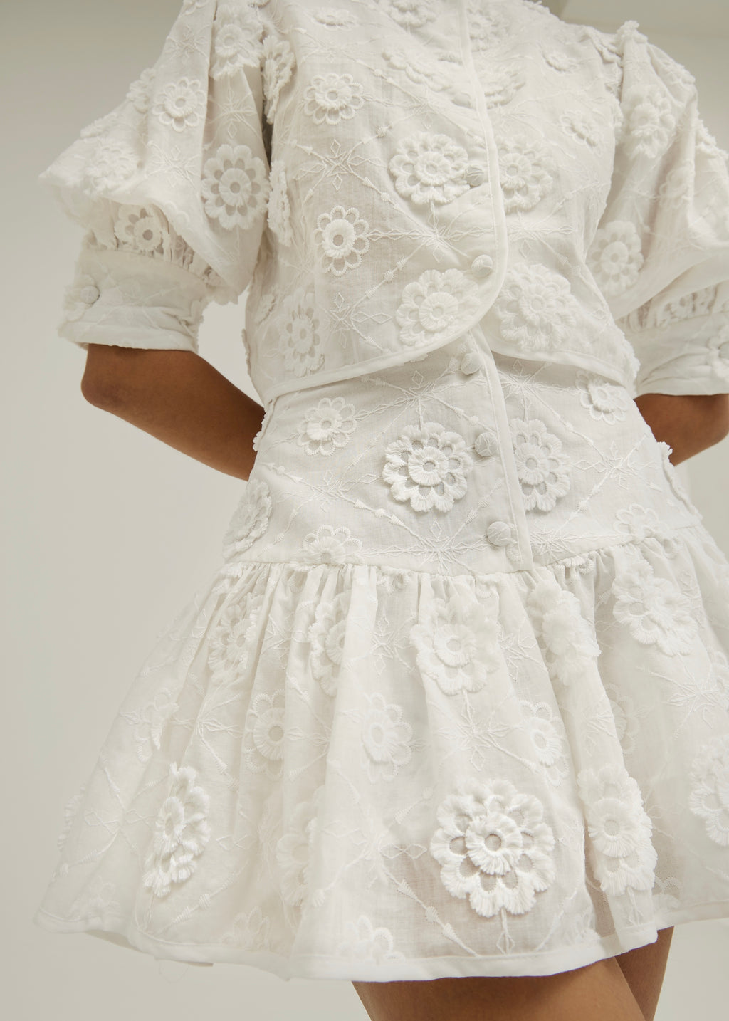 Laney 3D Floral Appliqué Skort | Island White