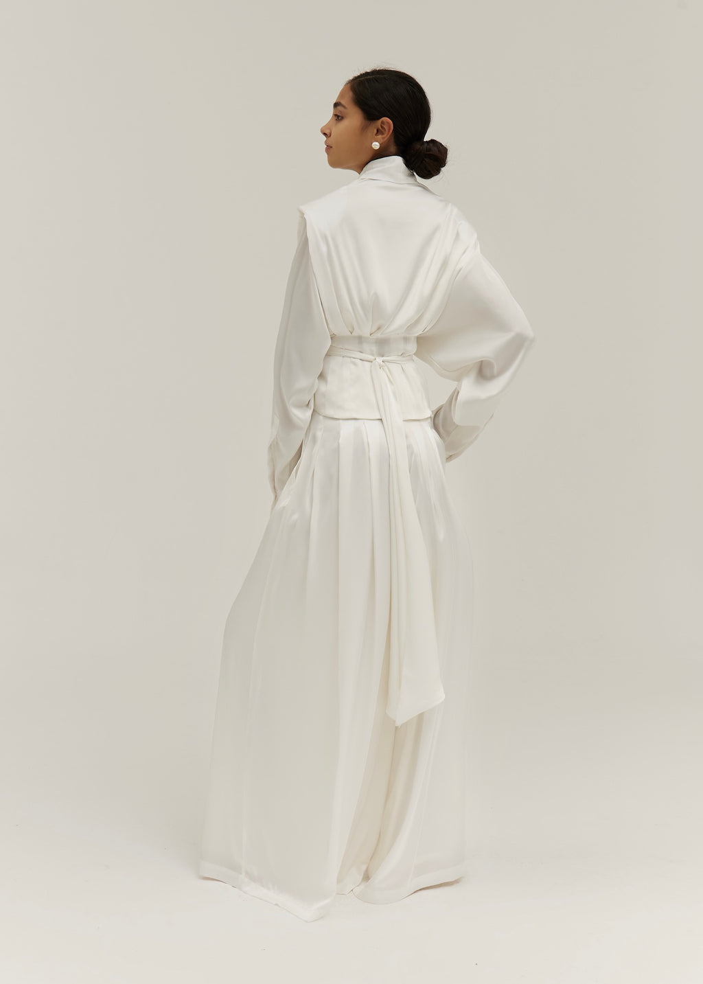 Gal Tie Waist Satin Cinch Jacket | Ivory Silk