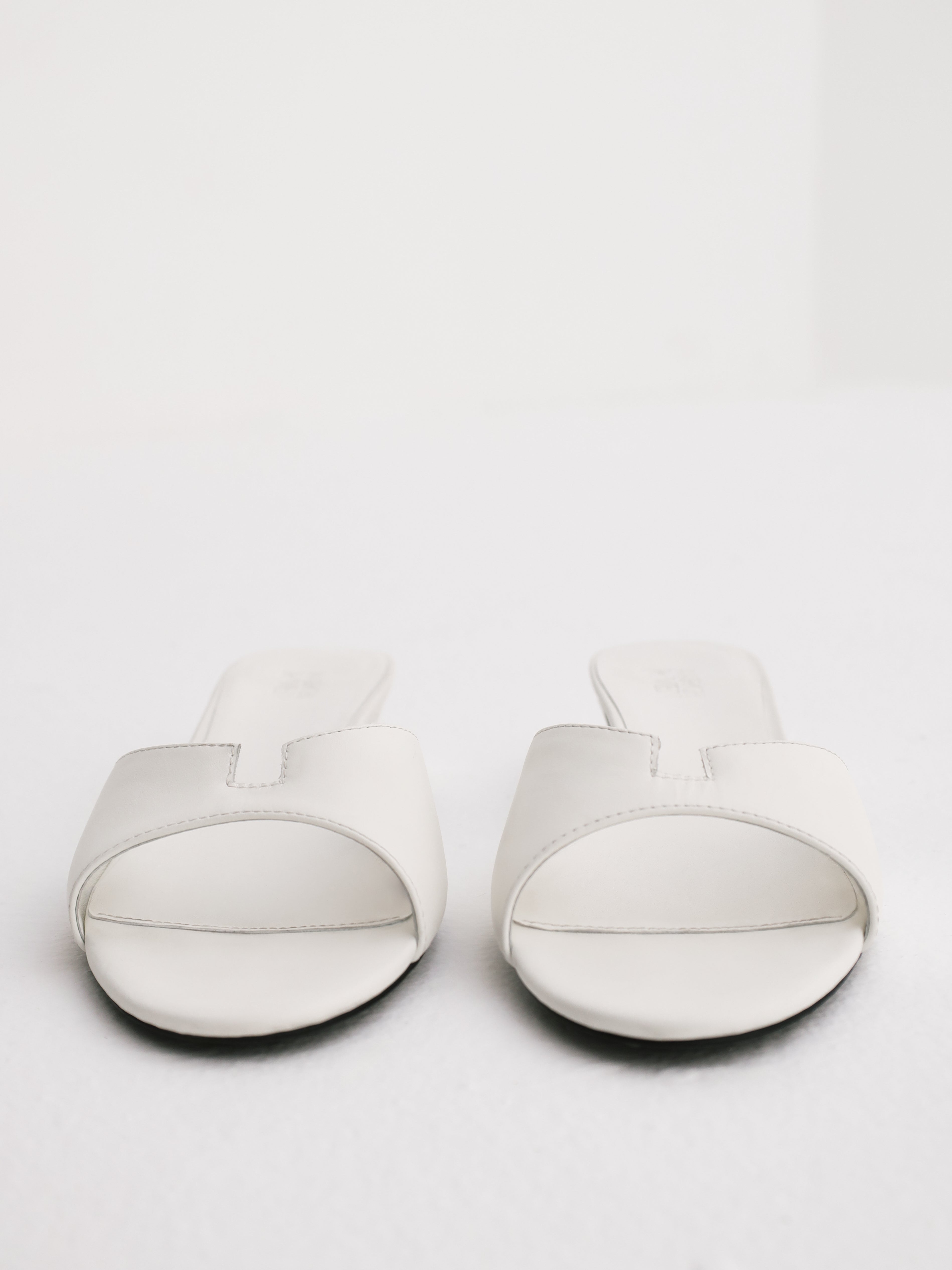 Sofia ALV Leather Block Heel Mules | White