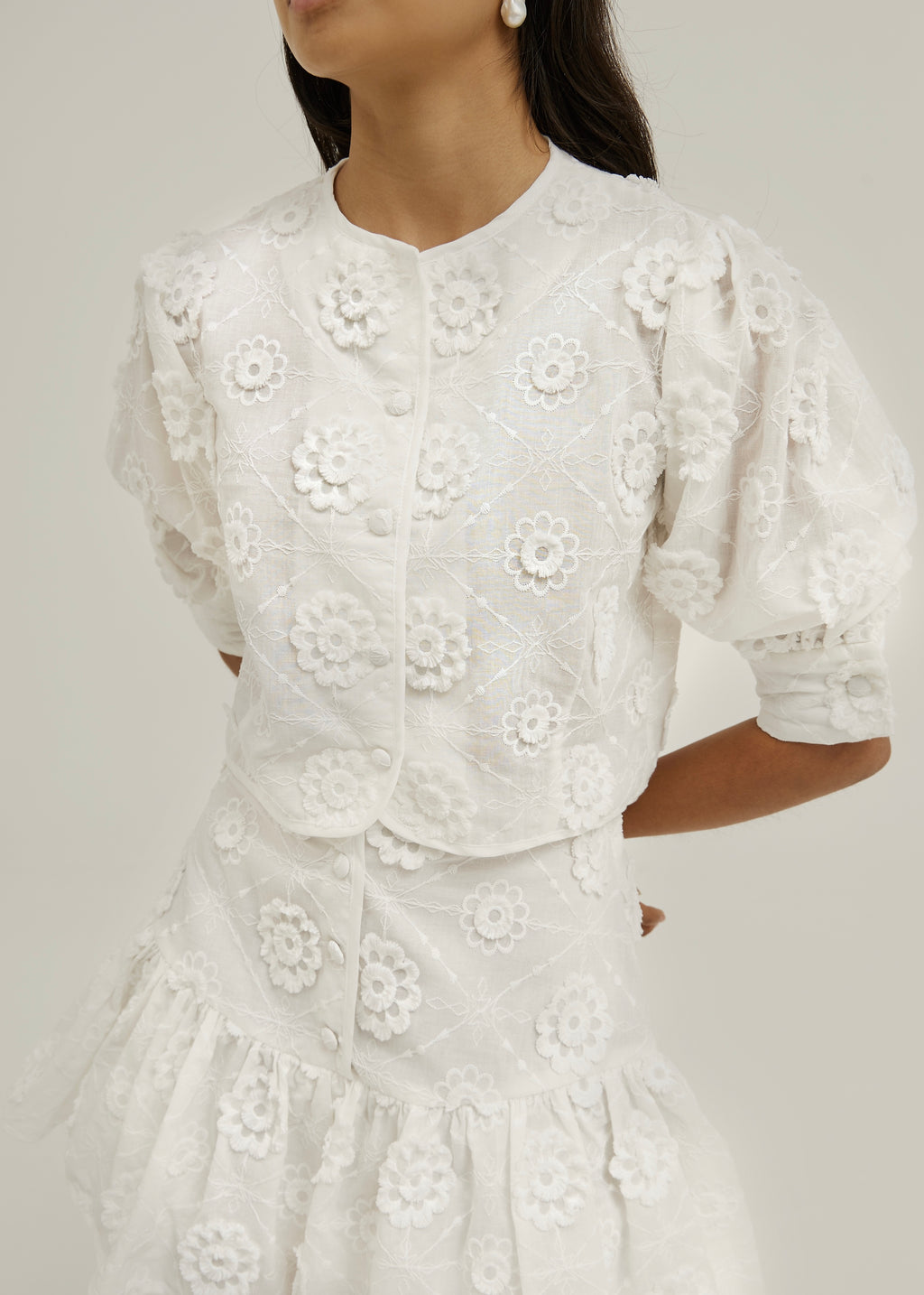Laney 3D Floral Appliqué Blouse | Island White