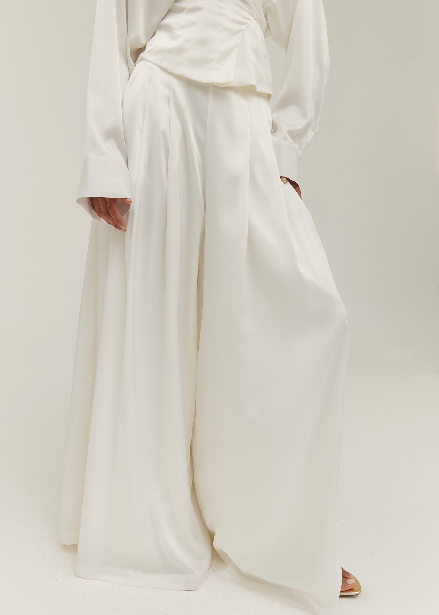 Gal Satin Front Pleat Palazzo Elevate Trouser | Ivory Silk