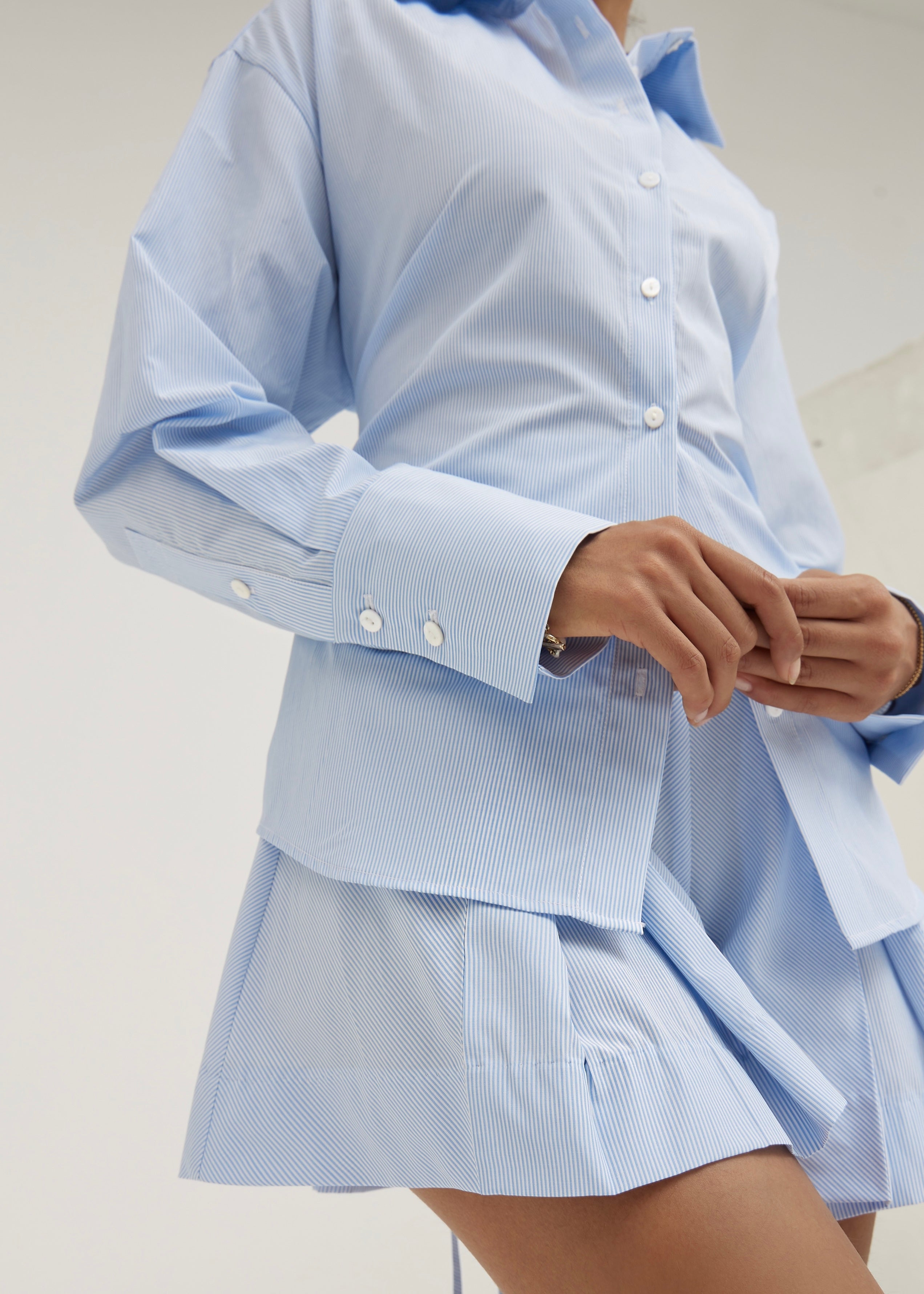 Reena Tie Back Cinch Waist Shirt | Blue/White
