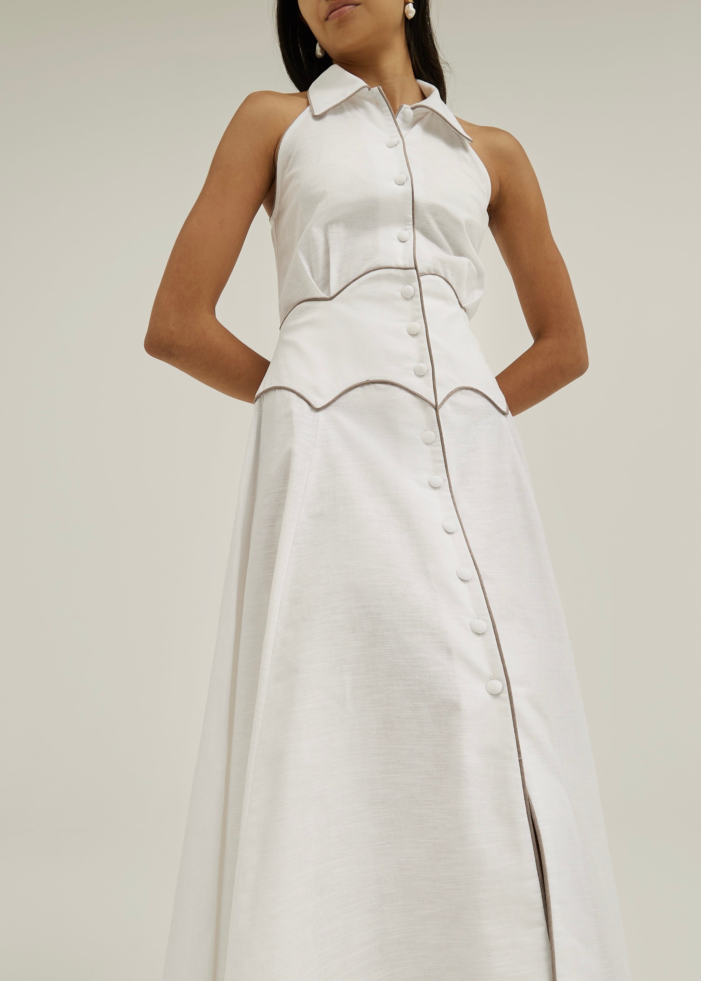 Kalila Contrast Icon Dress | White/Taupe