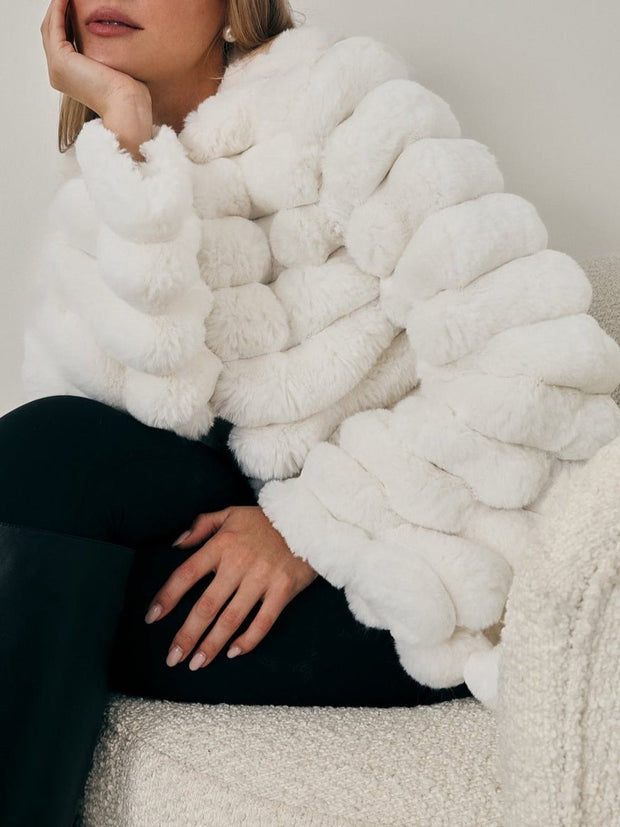 Apres Premium Stacked Fur Coat | Winter White