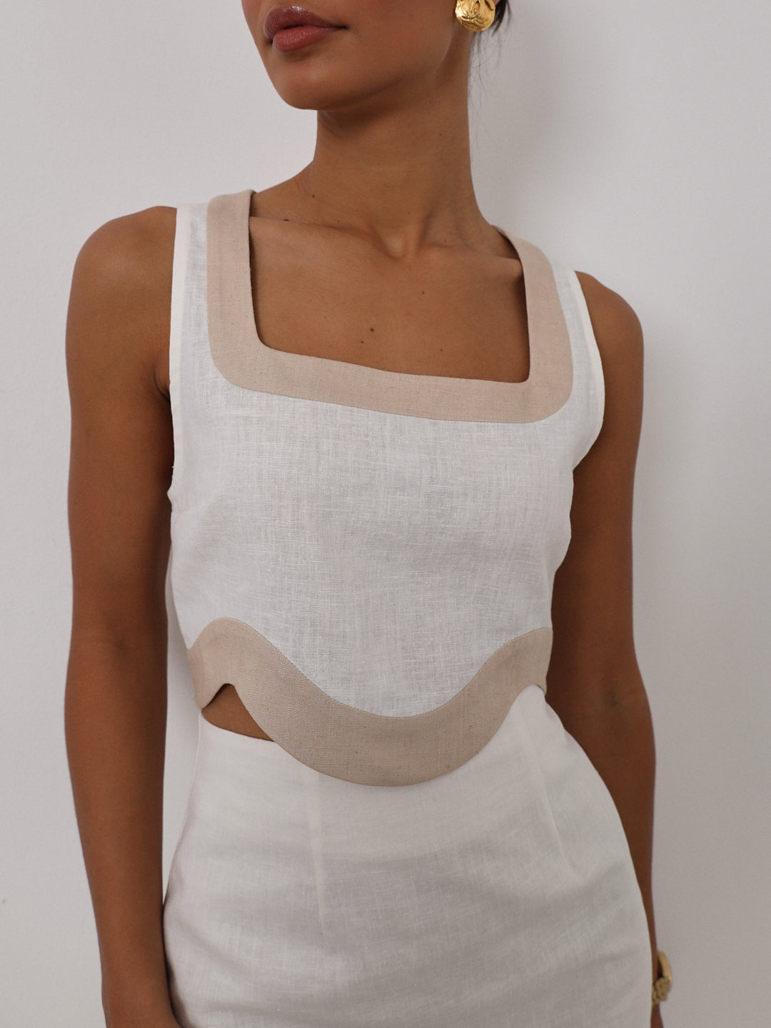 Cleo Contrast Wave Top | Café Au Lait