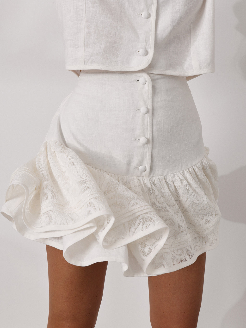 Felicia Tiered Skort With Lace | Coco White