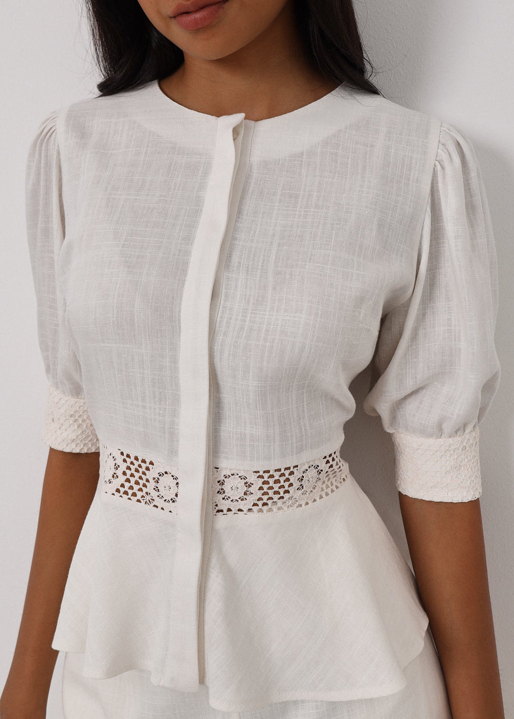 Anice Cotton Lace Trim Peplum Top | Ivory – VITA GRACE