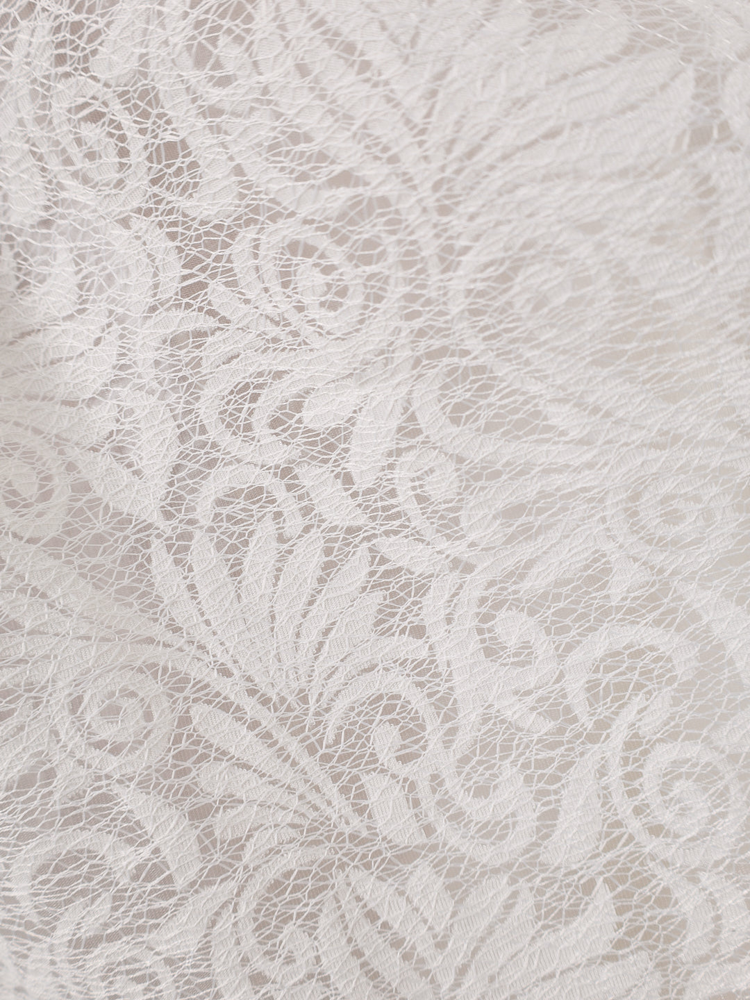 Trudie Lace Destination Maxi Dress  | White
