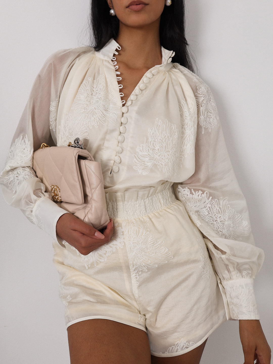 Yara Shirred Waist Shorts | Cream