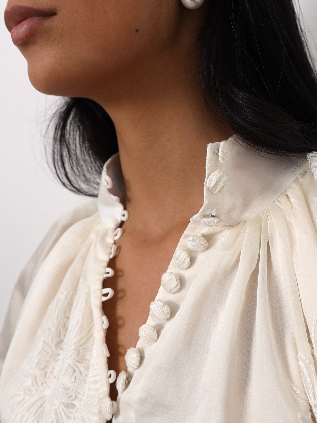 Yara Embroidered Blouse | Cream