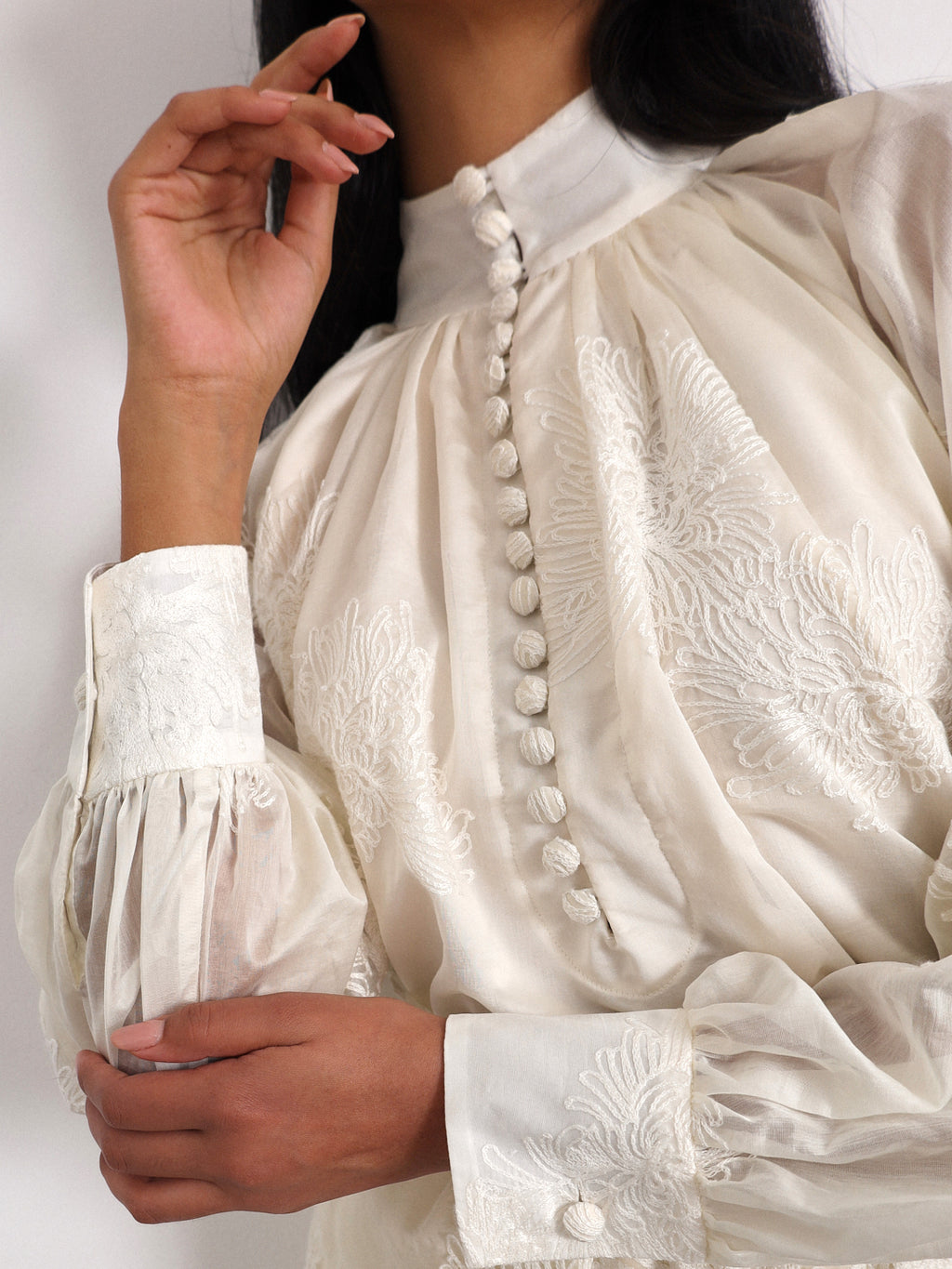 Yara Embroidered Blouse | Cream