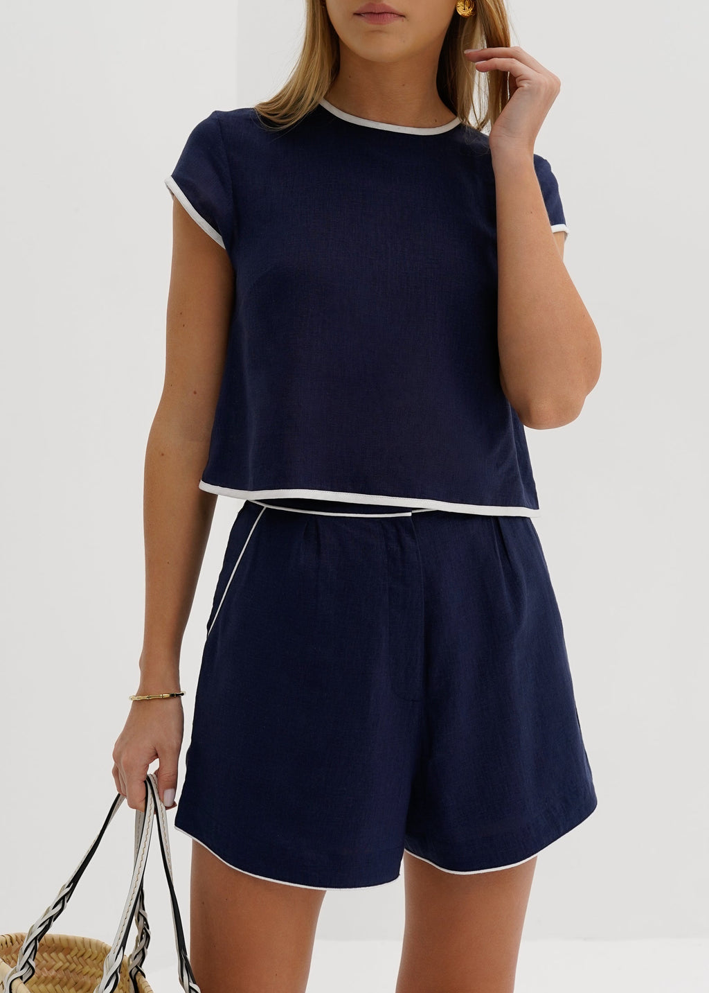 Juliana Contrast Trim Minimal Top | Navy & White