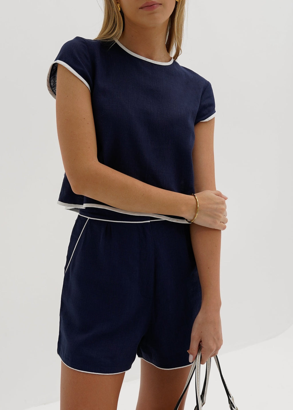 Juliana Contrast Trim Minimal Top | Navy & White