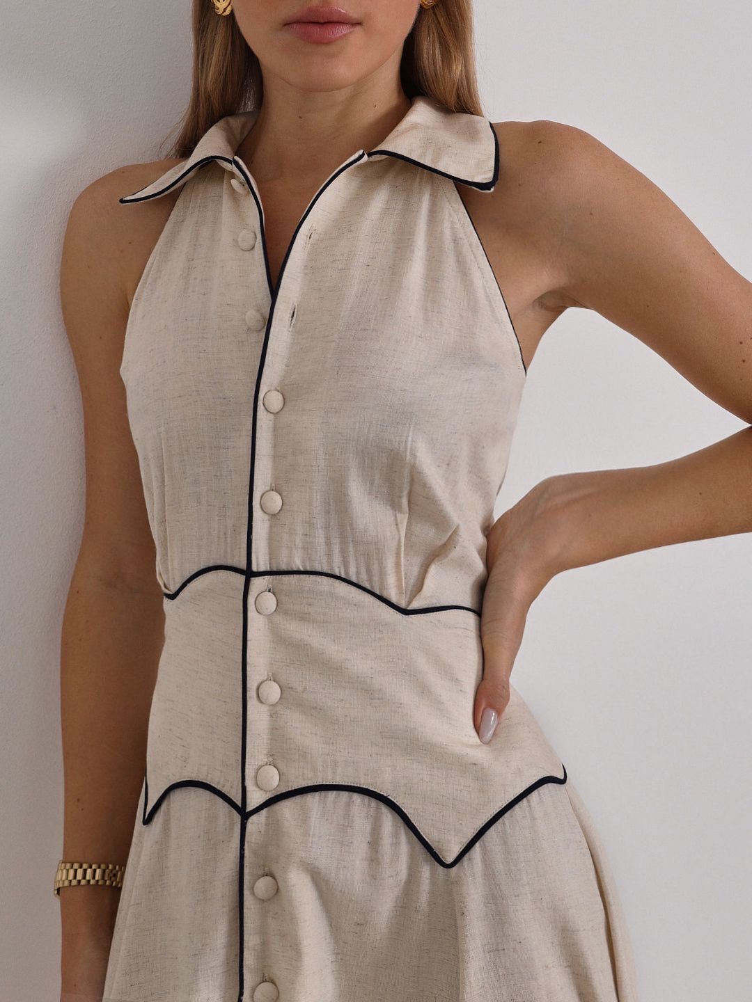 Kalila Contrast Icon Dress | Beige/Black